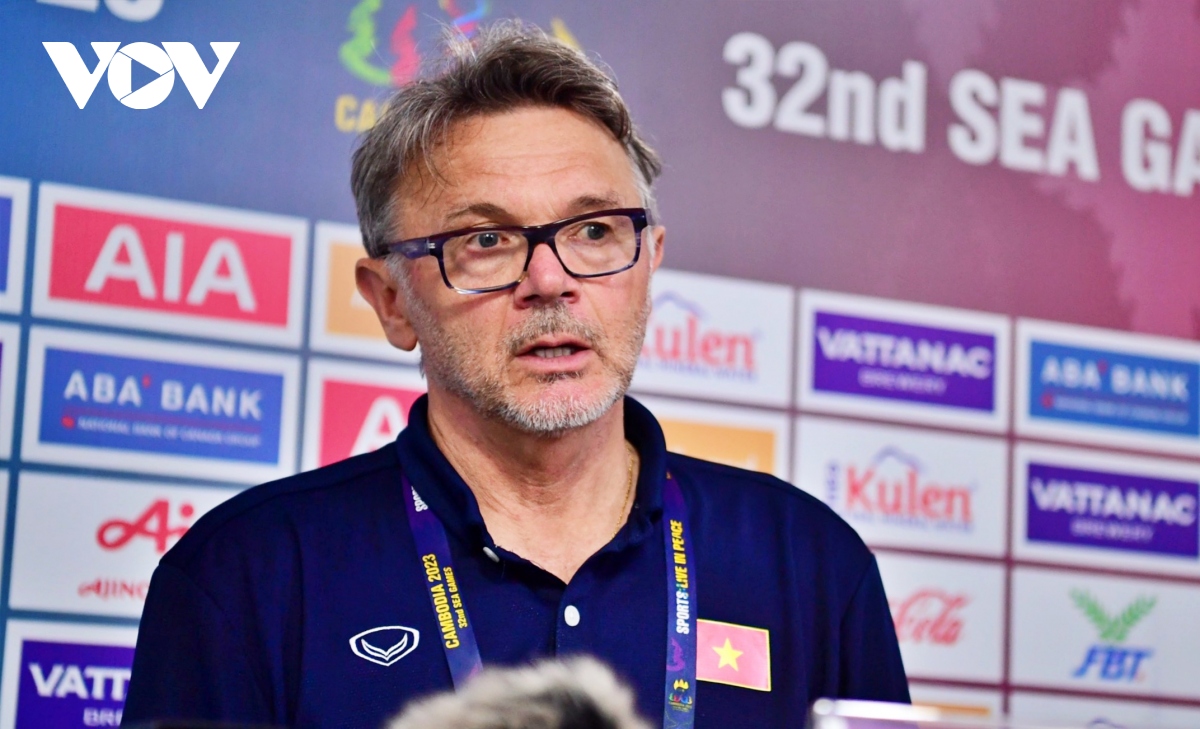 HLV Troussier tuyên bố đanh thép trước thềm vòng loại World Cup 2026